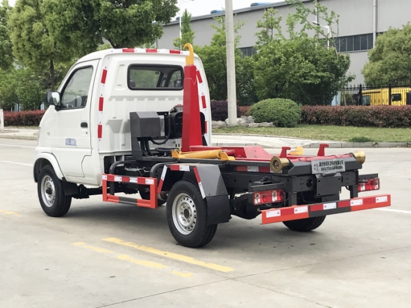 HDW5037ZXXCH6車廂可卸式垃圾車(北汽-昌河)
