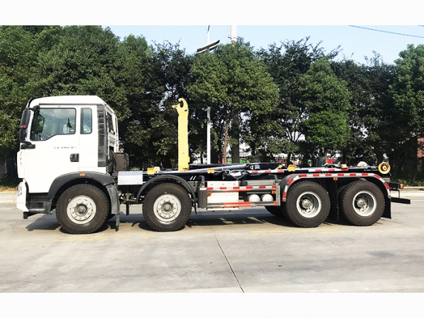 HDW5313ZXXZ6型車廂可卸式垃圾車（重汽HOWO）26T