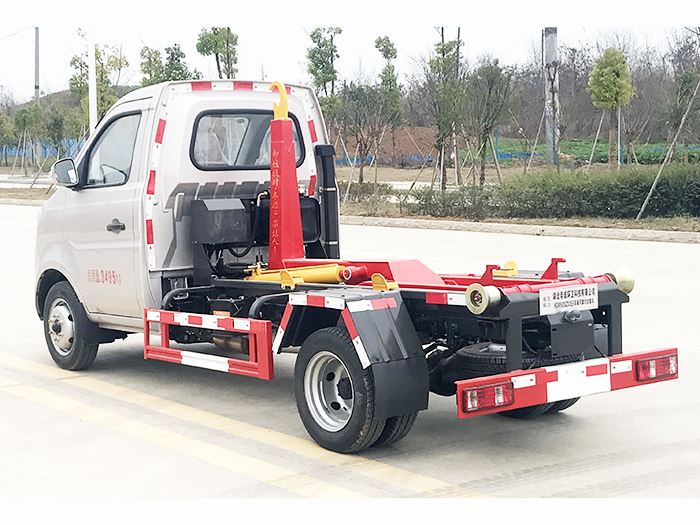 HDW5032ZXXS6車廂可卸式垃圾車（重慶長安-后雙輪型）