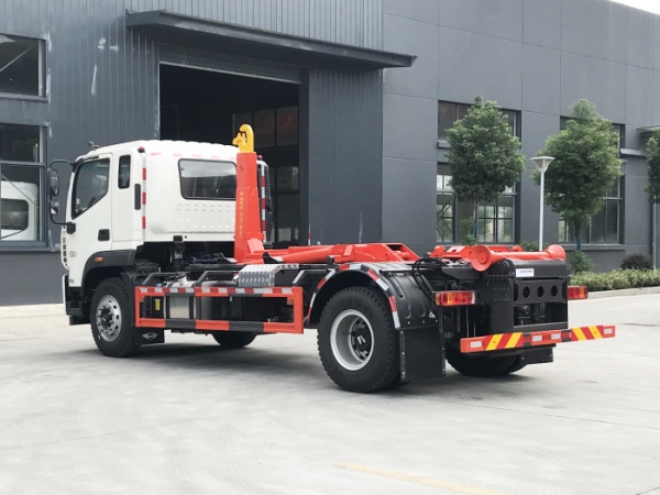 HDW5187ZXXB6型車廂可卸式垃圾車（福田時(shí)代領(lǐng)航）16T
