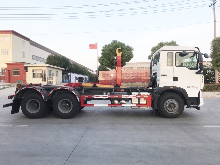 HDW5258ZXXZ6型車廂可卸式垃圾車（重汽HOWO）20T