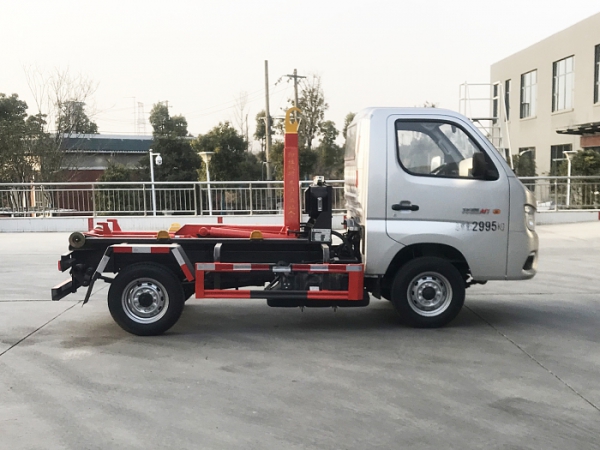 HDW5030ZXXB6車廂可卸式垃圾車（福田祥菱M1）