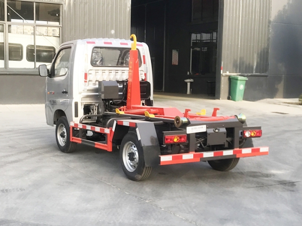 HDW5030ZXXB6車廂可卸式垃圾車（福田祥菱M1）