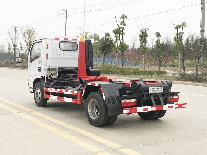 HDW5040ZXXE6車廂可卸式垃圾車（東風(fēng)多利卡）