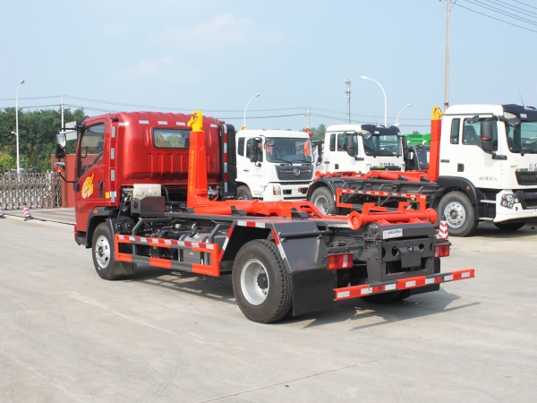 HDW5141ZXXZ6車廂可卸式垃圾車（重汽豪曼）8-10T