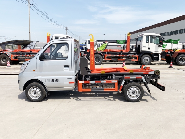 HDW5022ZXXS6車廂可卸式垃圾車（河北長(zhǎng)安）