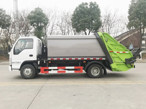 HDW5073ZYSQL6型壓縮式垃圾車（五十鈴）6m3