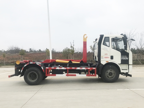 HDW5180ZXXC6車廂可卸式垃圾車(一汽解放FAW)16T
