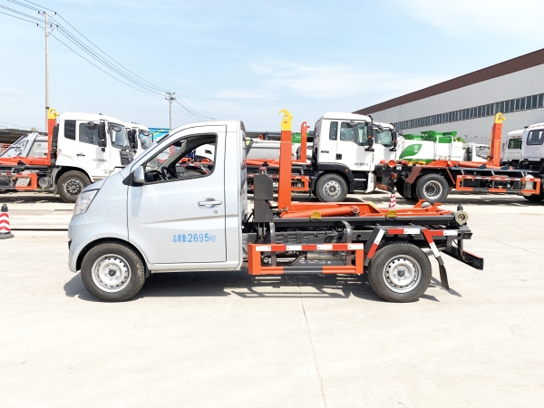 HDW5038ZXXSC6車廂可卸式垃圾車（河北長安）