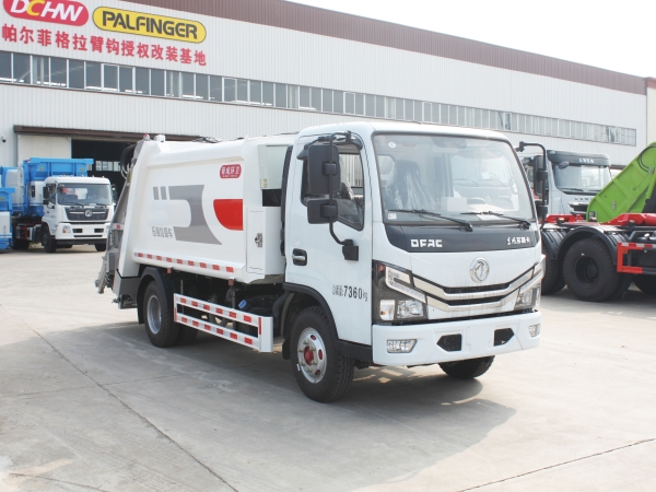 HDW5070ZYSE6型壓縮式垃圾車（東風(fēng)多利卡）6m3