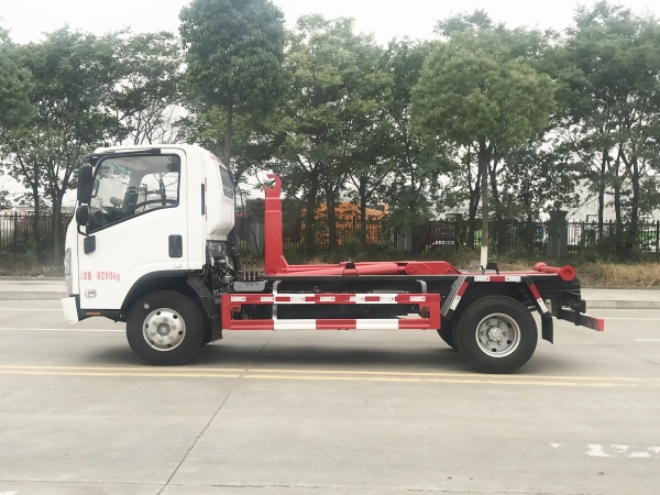 HDW5080ZXXQL6車廂可卸式垃圾車（五十鈴KV100）