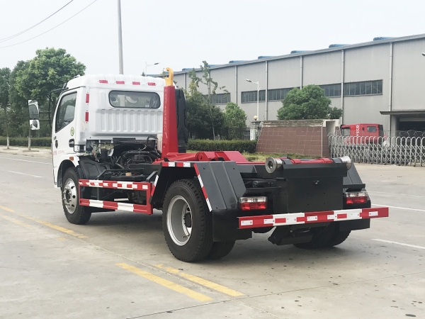 HDW5120ZXXE6車廂可卸式垃圾車(東風(fēng)凱普特)8-10T
