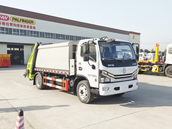 HDW5120ZYSE6型壓縮式垃圾車（東風(fēng)多利卡D7）9m3