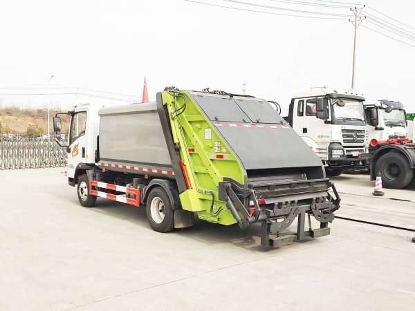 HDW5077ZYSZ6型壓縮式垃圾車(重汽豪曼)6m3