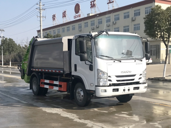 HDW5082ZYSQL6型壓縮式垃圾車（五十鈴KV600）6m3
