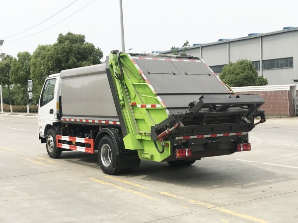 HDW5090ZYSK6型壓縮式垃圾車（凱馬）6m3