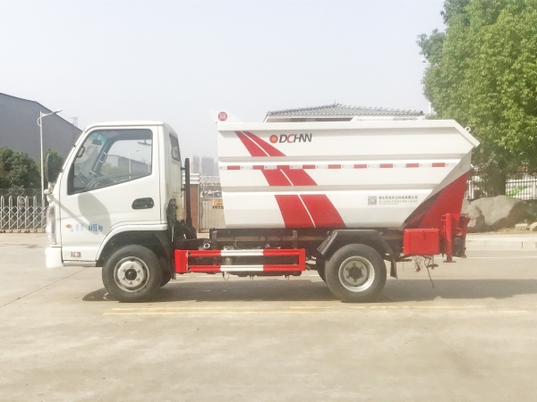 HDW5040ZZZK6H自裝卸垃圾車（凱馬）3~4m3