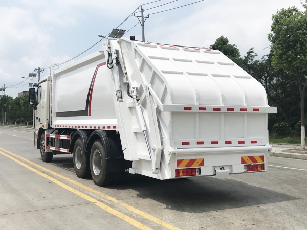 HDW5252ZYSB6型壓縮式垃圾車（福田歐曼）18m3