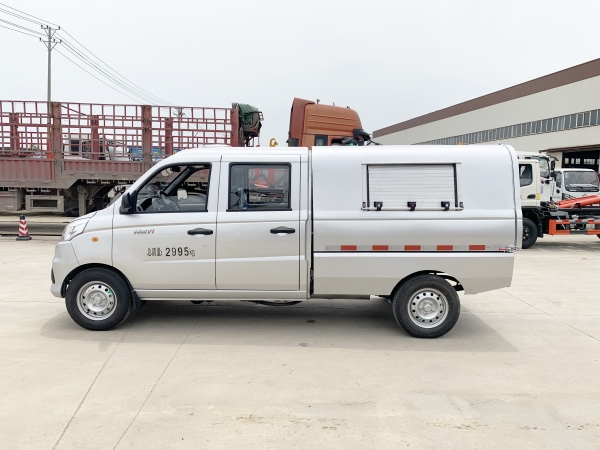 HDW5030ZLJB6自卸式垃圾車（福田祥菱）