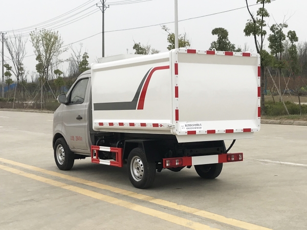 HDW5030ZZZS6自裝卸式垃圾車（重慶長安）3~4m3