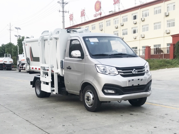 HDW5035ZZZS6自裝卸(重慶長安后雙輪型)3~4m3