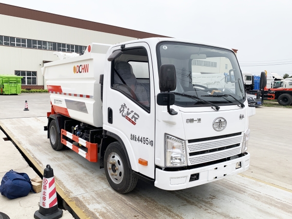 HDW5048ZZZC6自裝卸（一汽解放）3~4m3